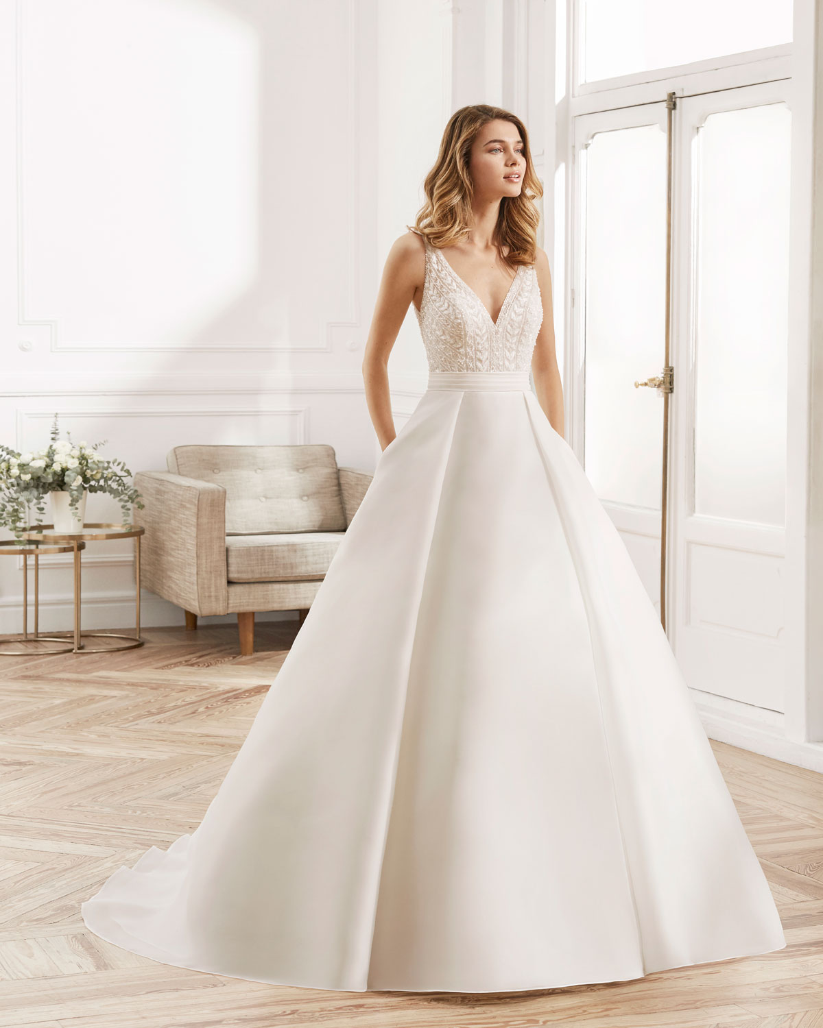  Produto: Nimes, Categoria: Vestidos de Noiva, Ano: 2020, Marca Aire
