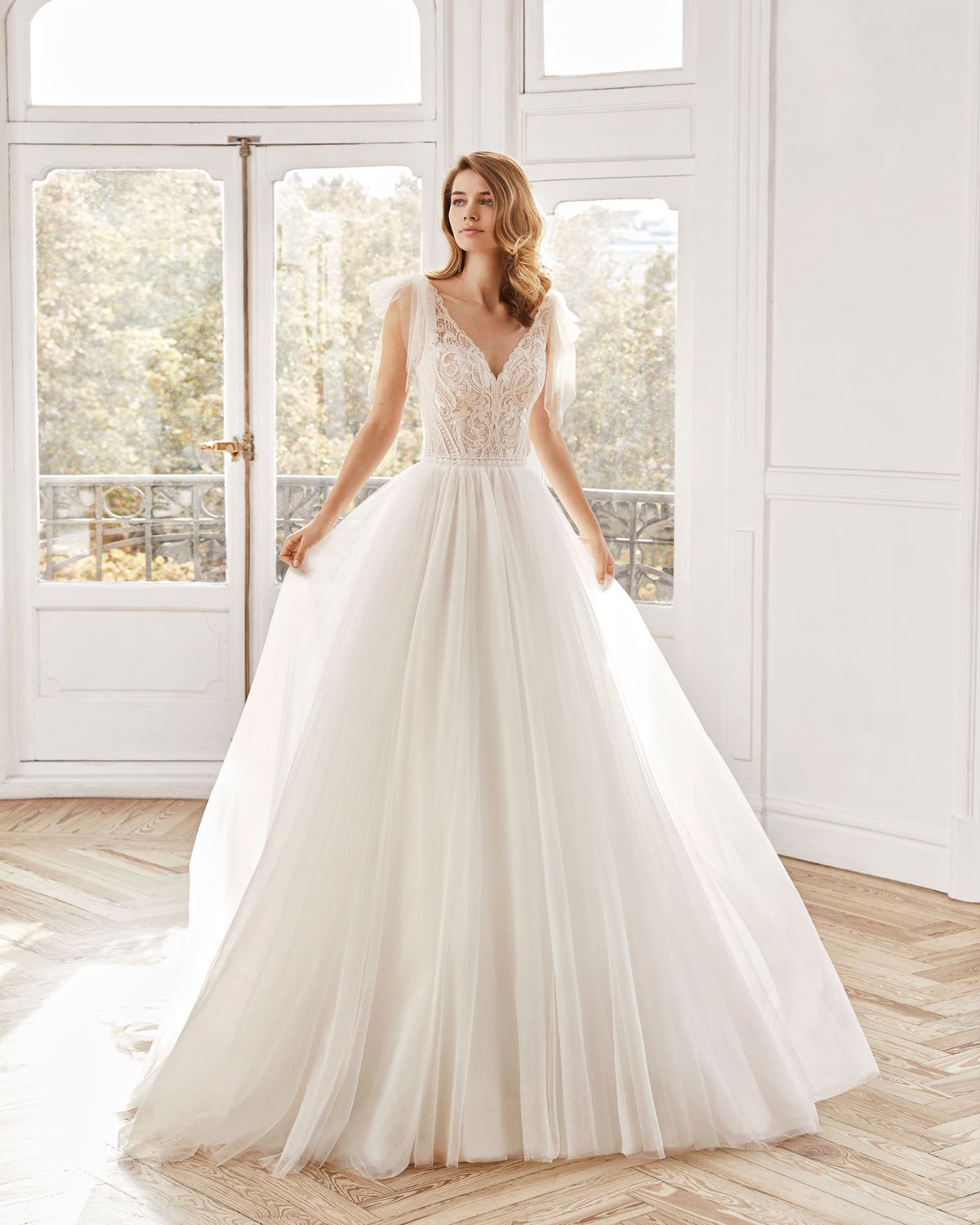 Produto: Novak, Categoria: Vestidos de Noiva, Ano: 2020, Marca Aire