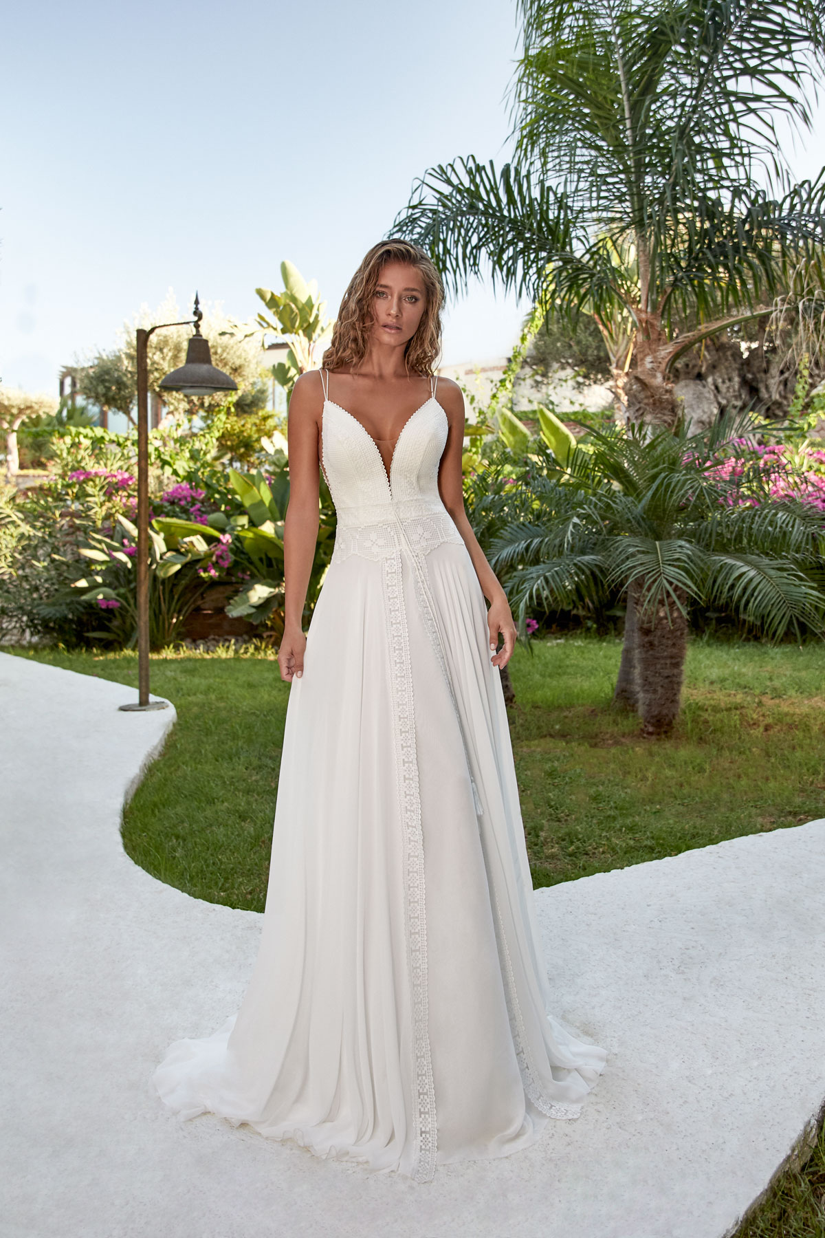  Produto: Troo, Categoria: Vestidos de Noiva, Ano: 2020, Marca Hervé Paris