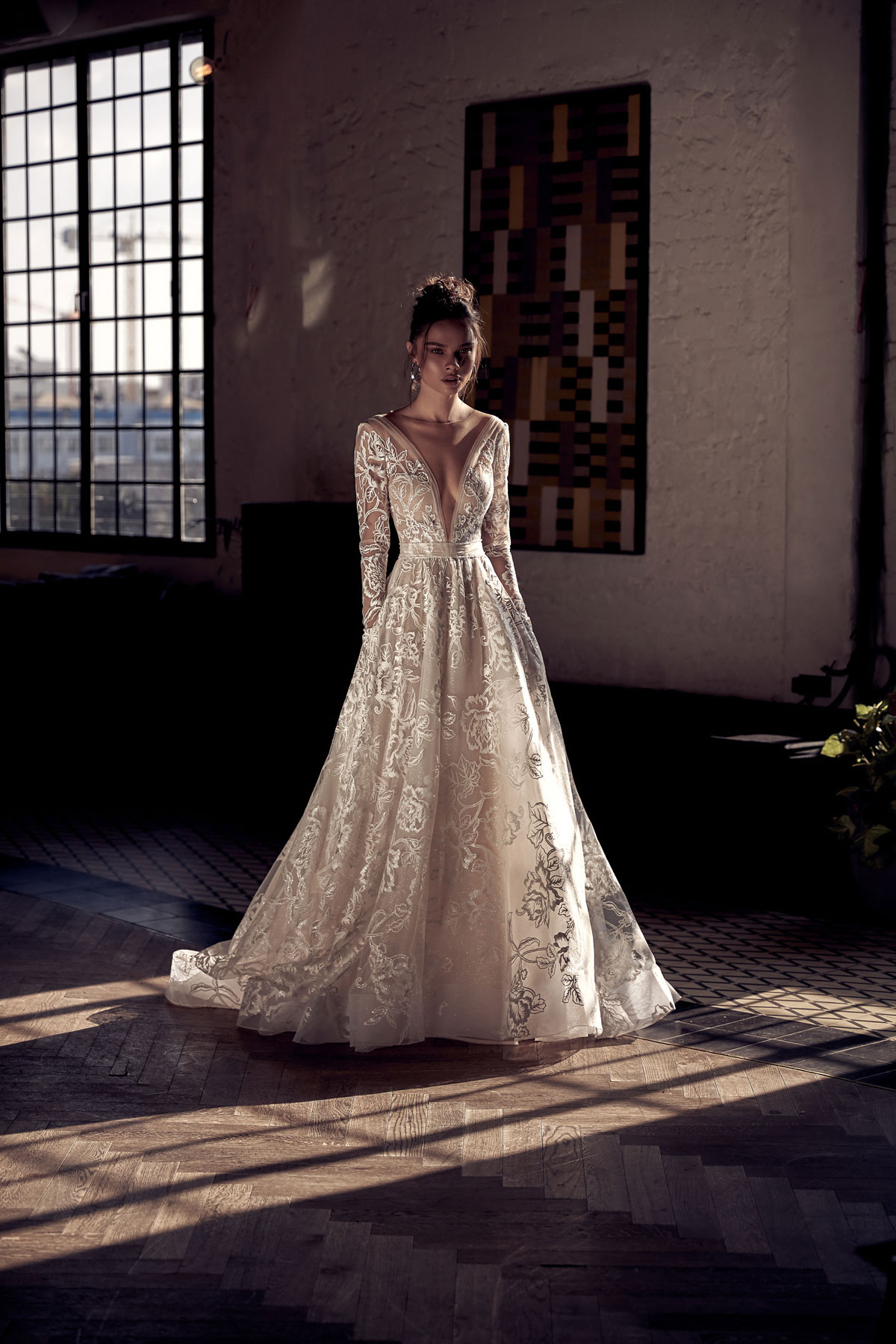  Produto: 2006, Categoria: Vestidos de Noiva, Ano: 2020, Marca Julie Vino Group