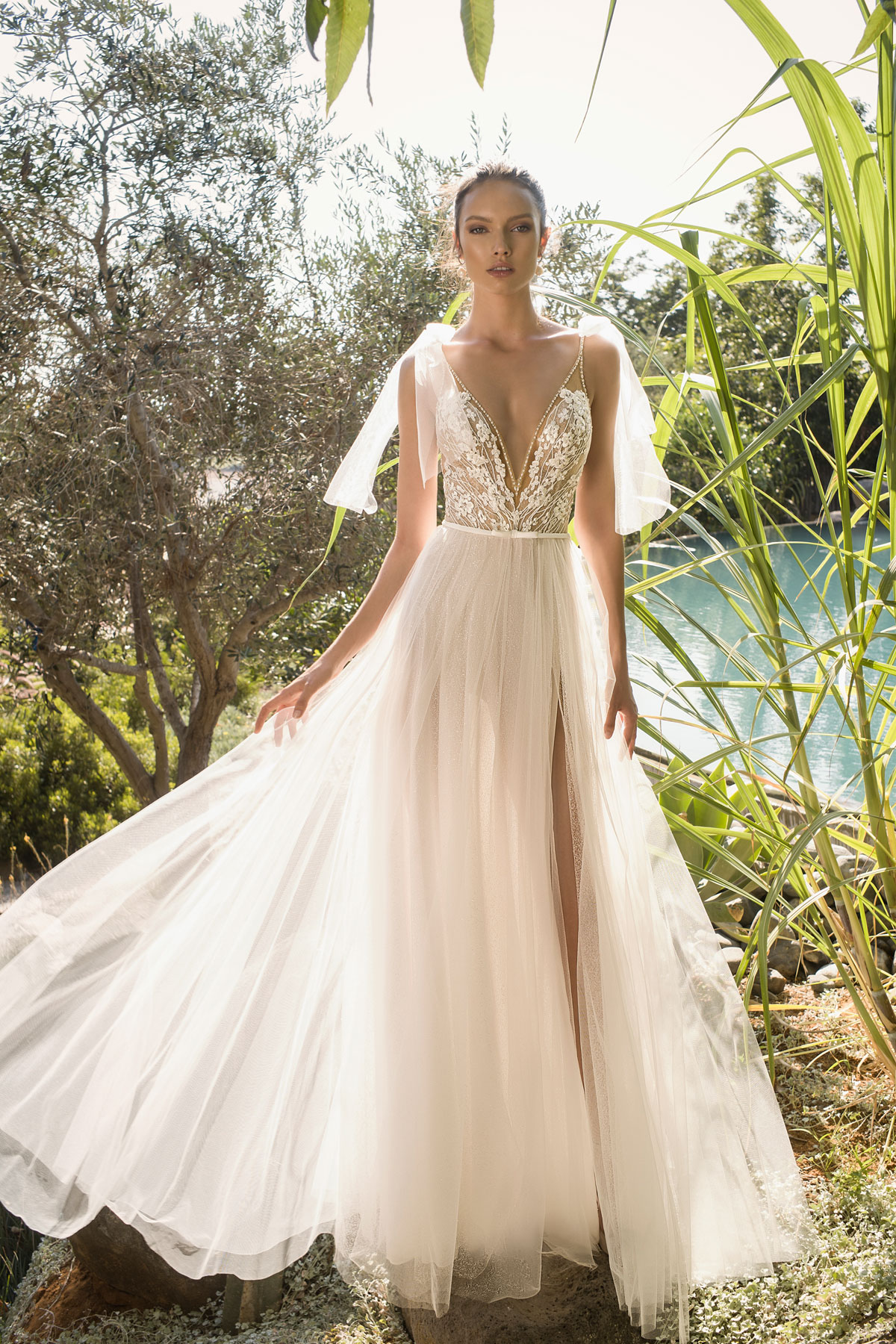  Produto: DH 2011, Categoria: Vestidos de Noiva, Ano: 2020, Marca Julie Vino Group