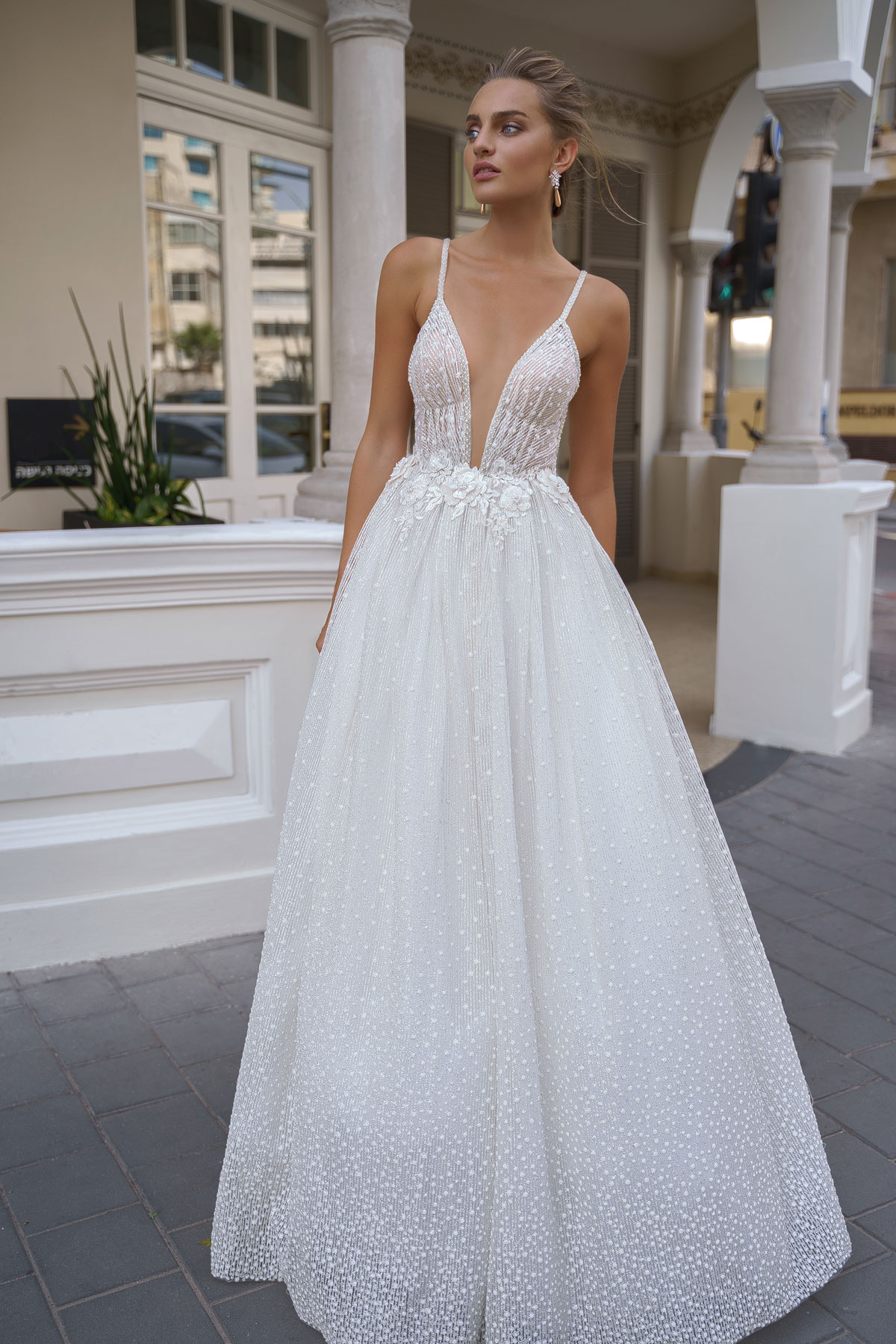  Produto: GR 2002, Categoria: Vestidos de Noiva, Ano: 2020, Marca Julie Vino Group