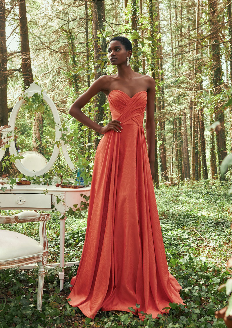  Produto: TD 238, Categoria: Vestidos de Cerimónia, Ano: 2021, Marca Pronovias