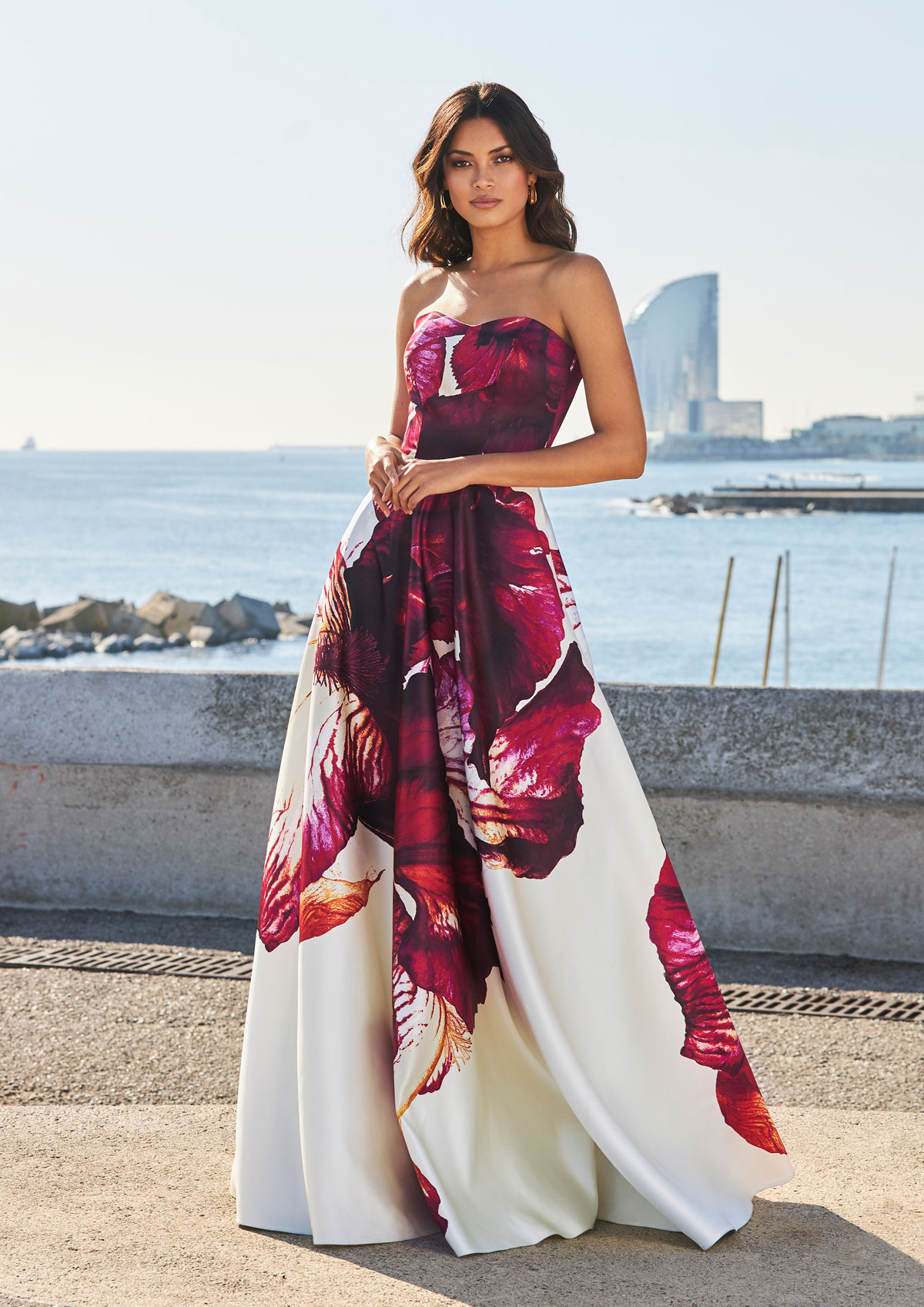  Produto: Tp 174, Categoria: Vestidos de Cerimónia, Ano: 2021, Marca Pronovias