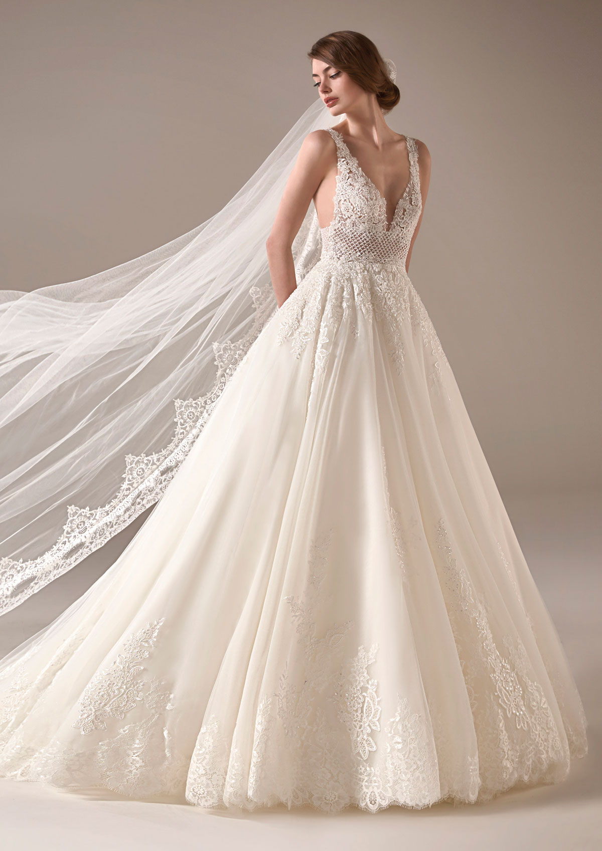  Produto: Adwoa, Categoria: Vestidos de Noiva, Ano: 2020, Marca Pronovias
