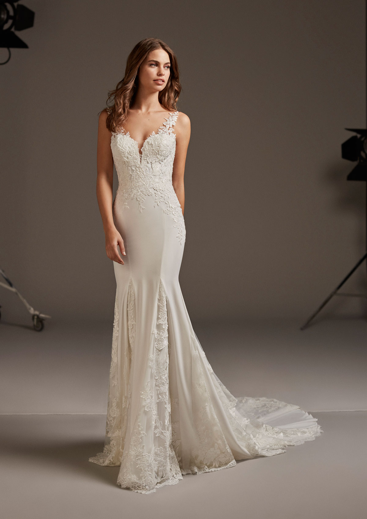  Produto: Andromeda, Categoria: Vestidos de Noiva, Ano: 2020, Marca Pronovias