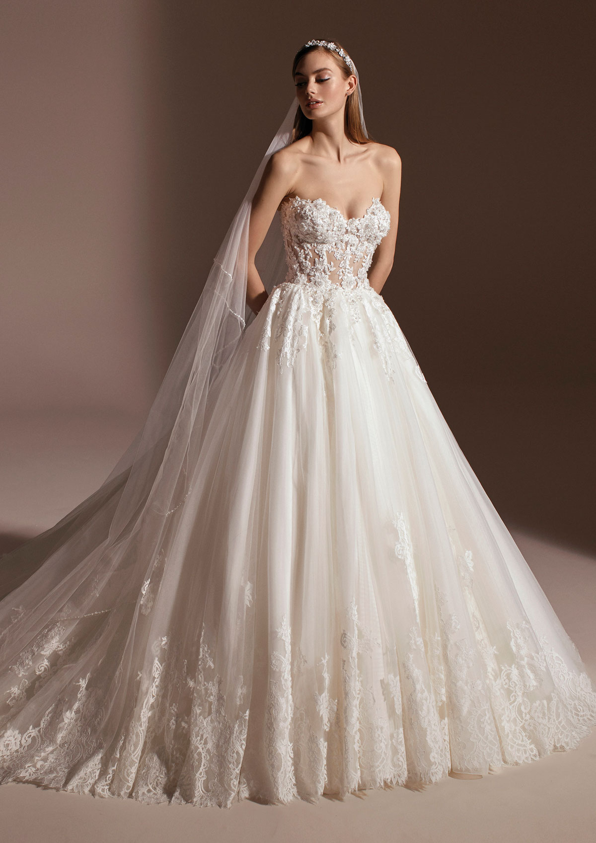  Produto: Florencia, Categoria: Vestidos de Noiva, Ano: 2020, Marca Pronovias