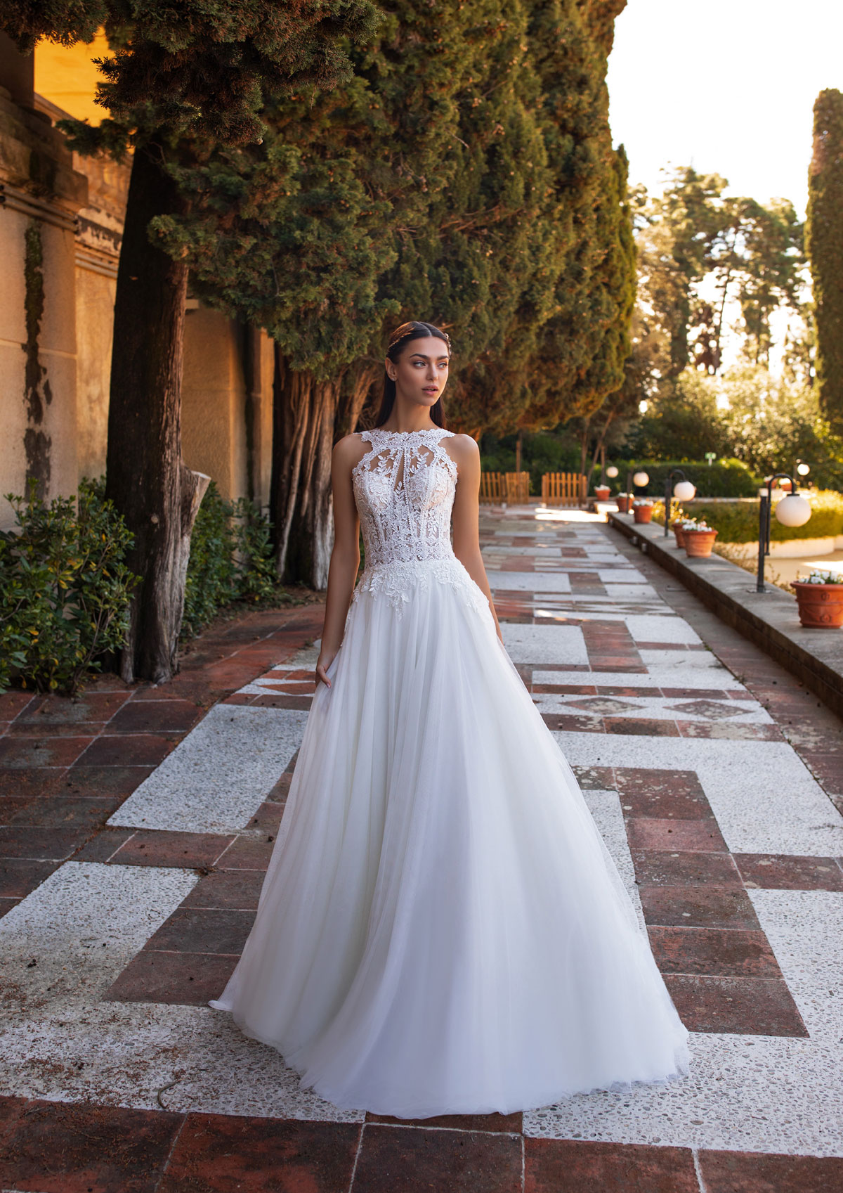  Produto: Himalia, Categoria: Vestidos de Noiva, Ano: 2020, Marca Pronovias