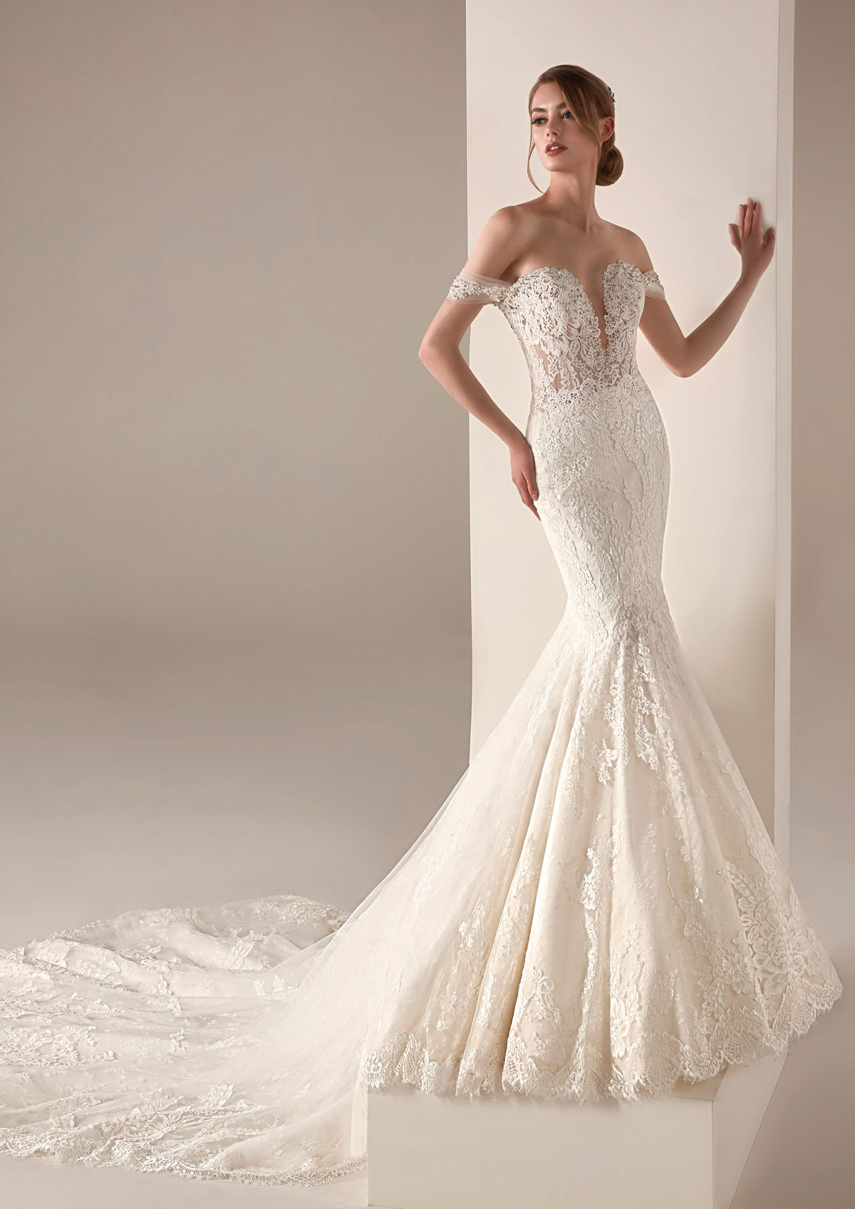  Produto: Imelda, Categoria: Vestidos de Noiva, Ano: 2020, Marca Pronovias
