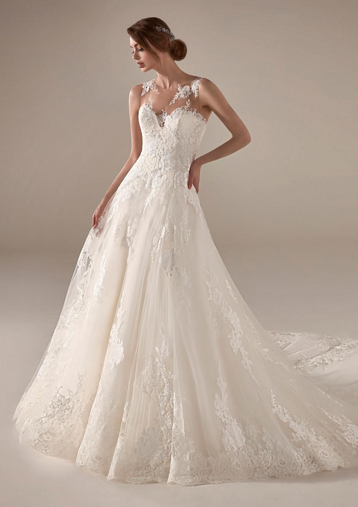  Produto: Ines, Categoria: Vestidos de Noiva, Ano: 2020, Marca Pronovias
