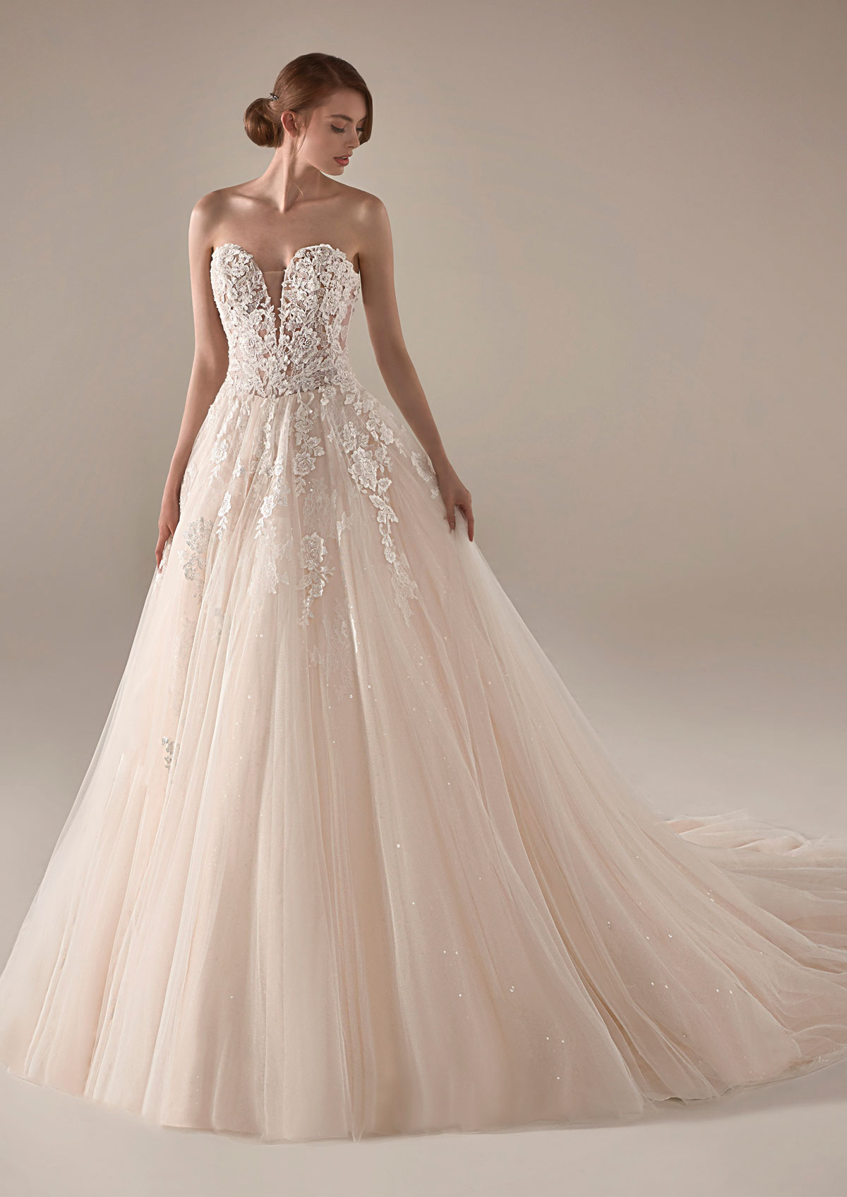  Produto: Nalon, Categoria: Vestidos de Noiva, Ano: 2020, Marca Pronovias