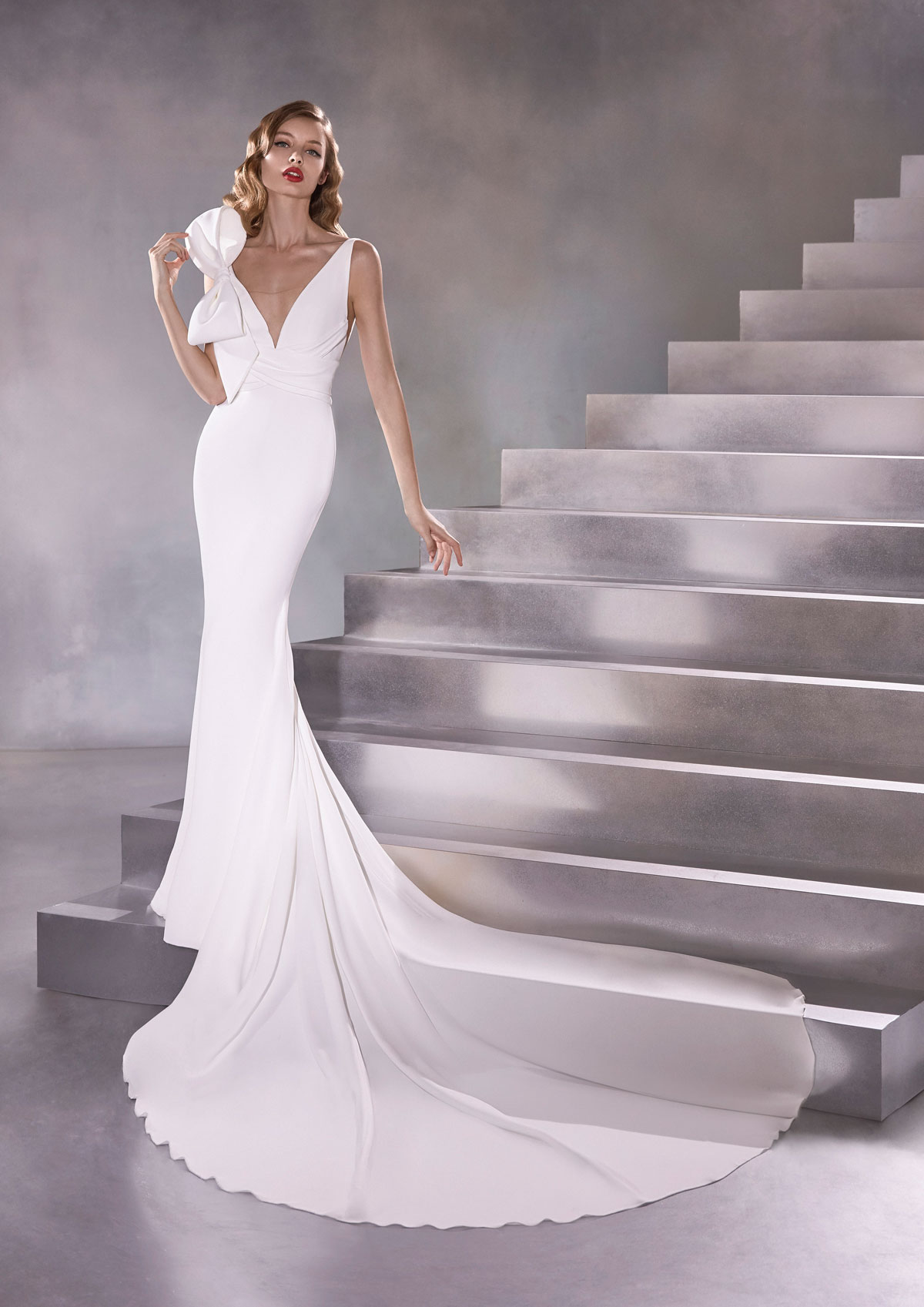  Produto: Orbit, Categoria: Vestidos de Noiva, Ano: 2020, Marca Pronovias