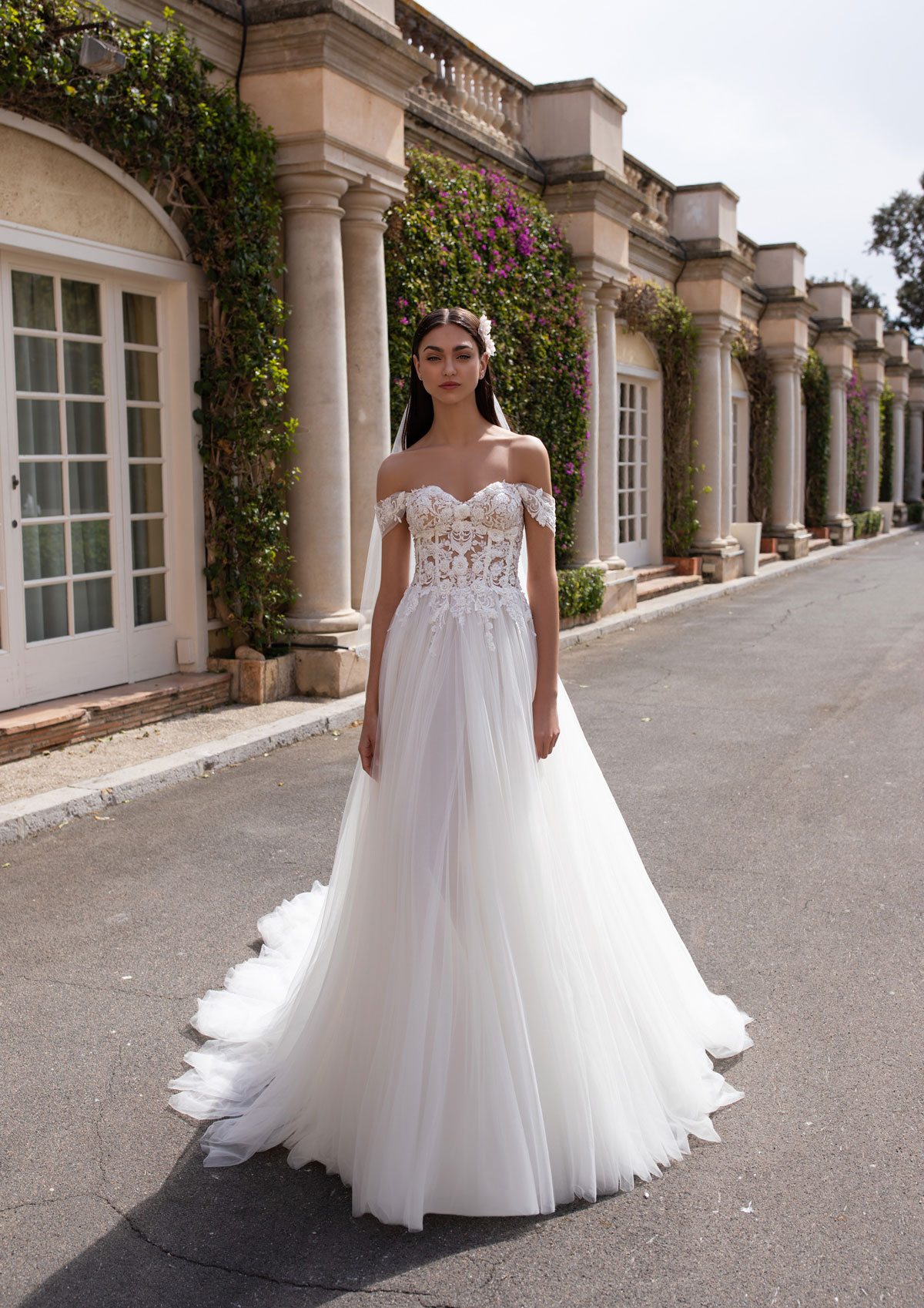  Produto: Umbriel, Categoria: Vestidos de Noiva, Ano: 2020, Marca Pronovias