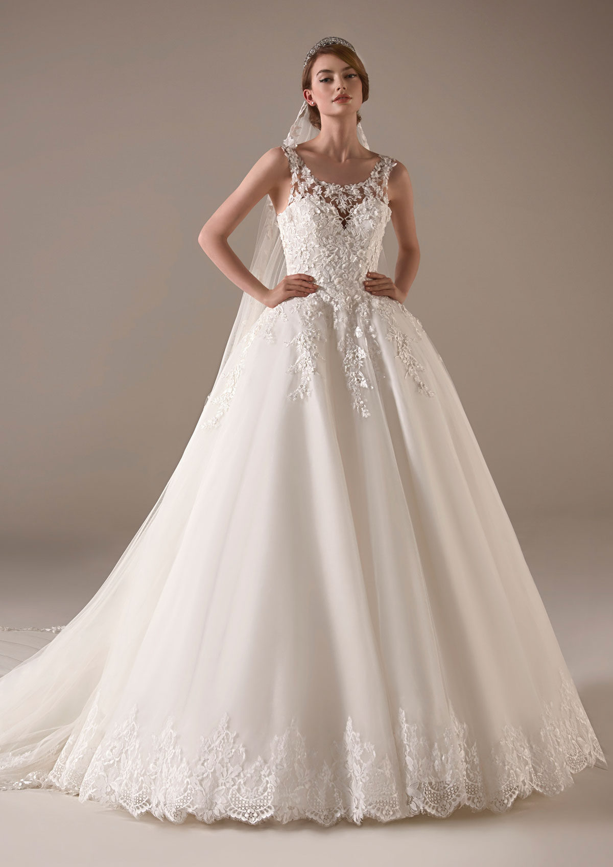  Produto: Ursula, Categoria: Vestidos de Noiva, Ano: 2020, Marca Pronovias