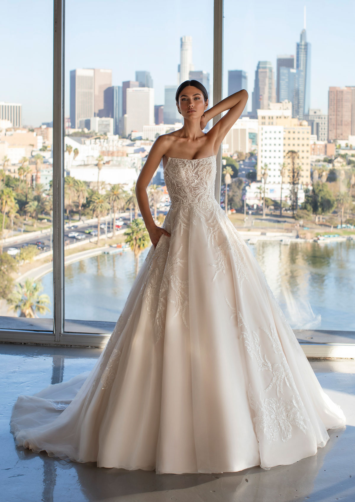  Produto: Allyson, Categoria: Vestidos de Noiva, Ano: 2021, Marca Pronovias