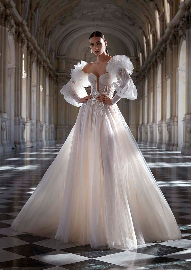  Produto: Lucia, Categoria: Vestidos de Noiva, Ano: 2023, Marca Pronovias
