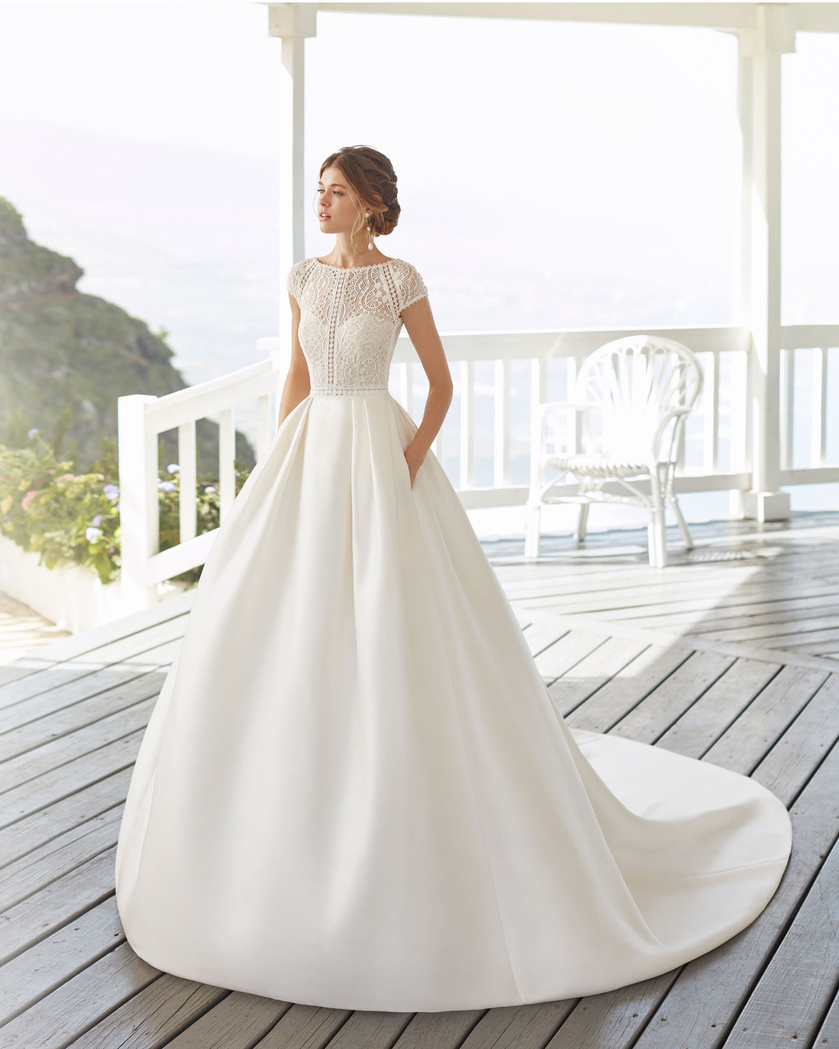  Produto: Calea, Categoria: Vestidos de Noiva, Ano: 2020, Marca Rosa Clará