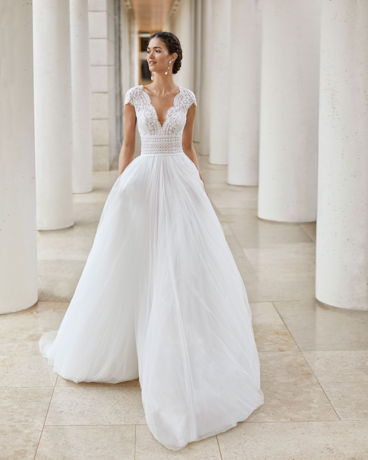  Produto: Sauca, Categoria: Vestidos de Noiva, Ano: 2020, Marca Rosa Clará