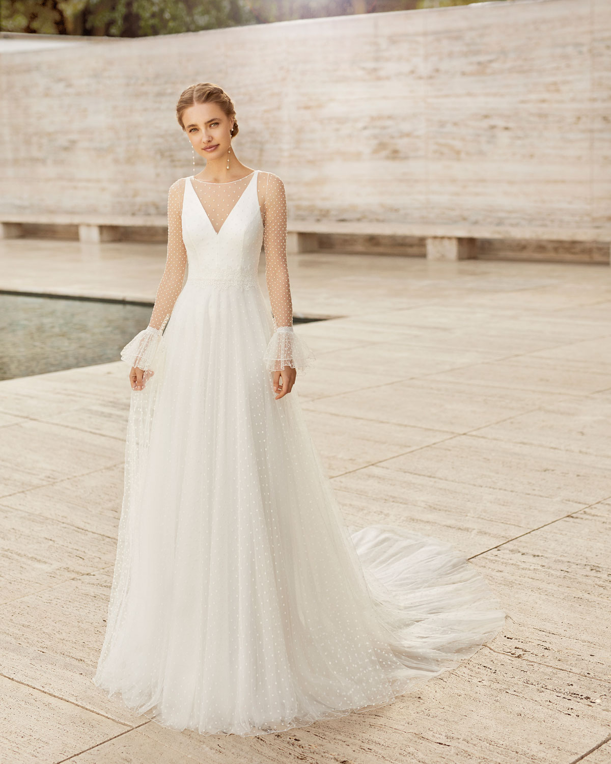  Produto: Elis, Categoria: Vestidos de Noiva, Ano: 2021, Marca Rosa Clará