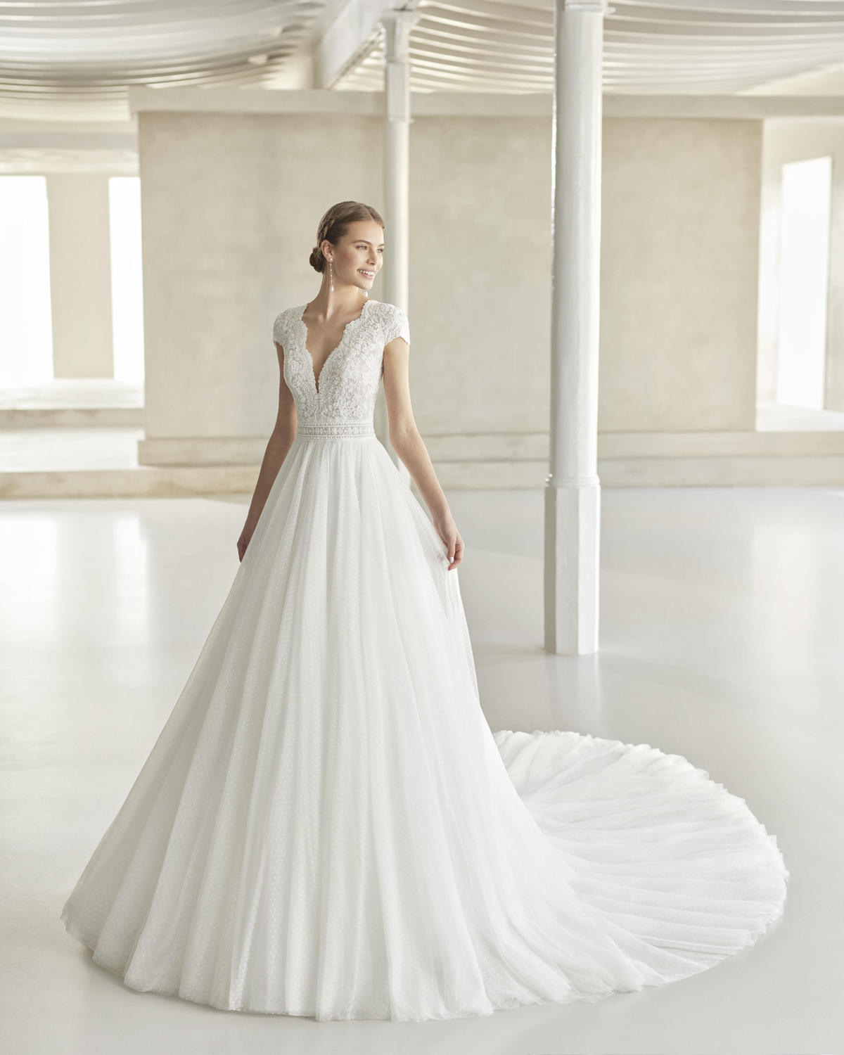  Produto: Bahamas, Categoria: Vestidos de Noiva, Ano: 2022, Marca Rosa Clará