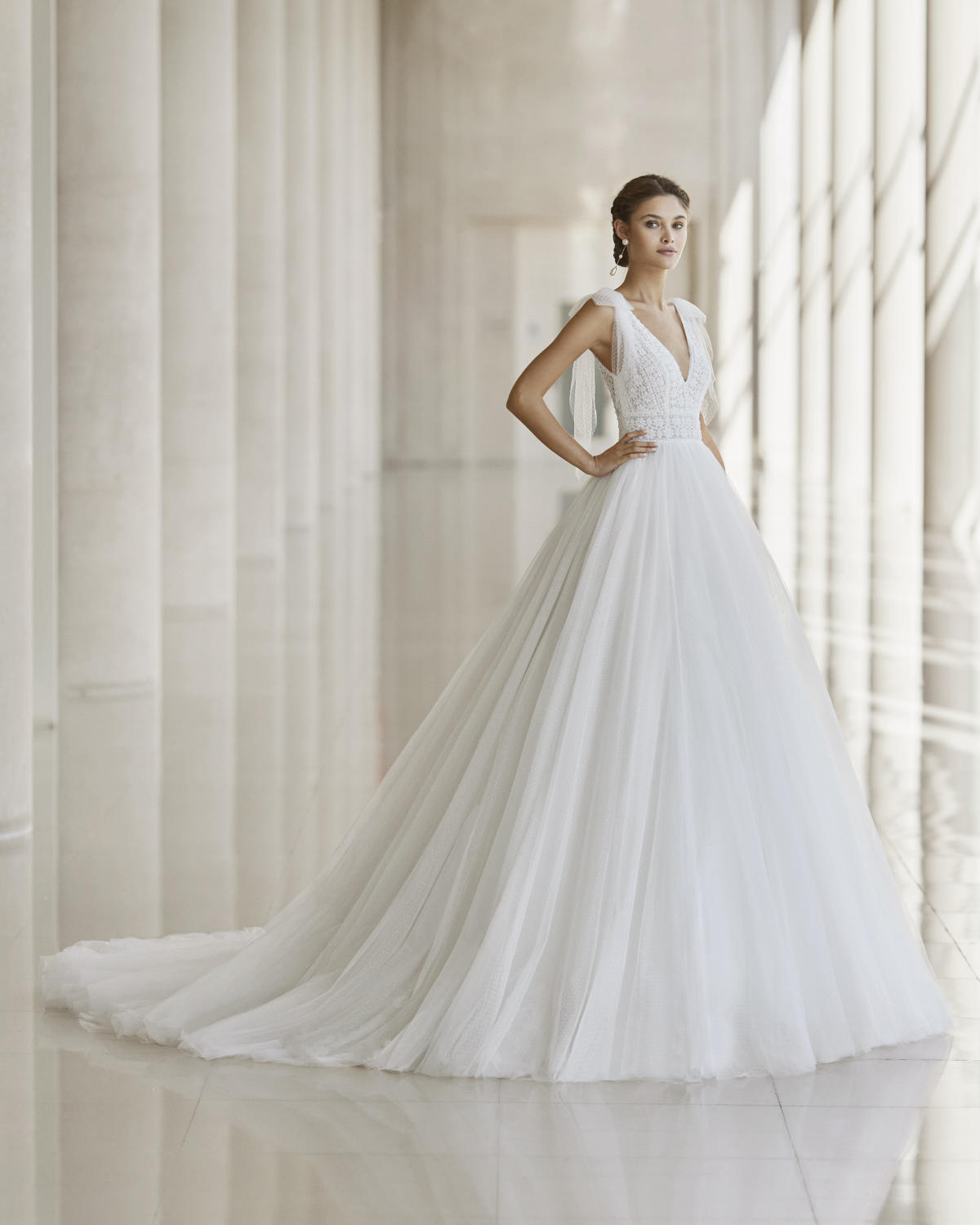  Produto: Noe, Categoria: Vestidos de Noiva, Ano: 2022, Marca Rosa Clará