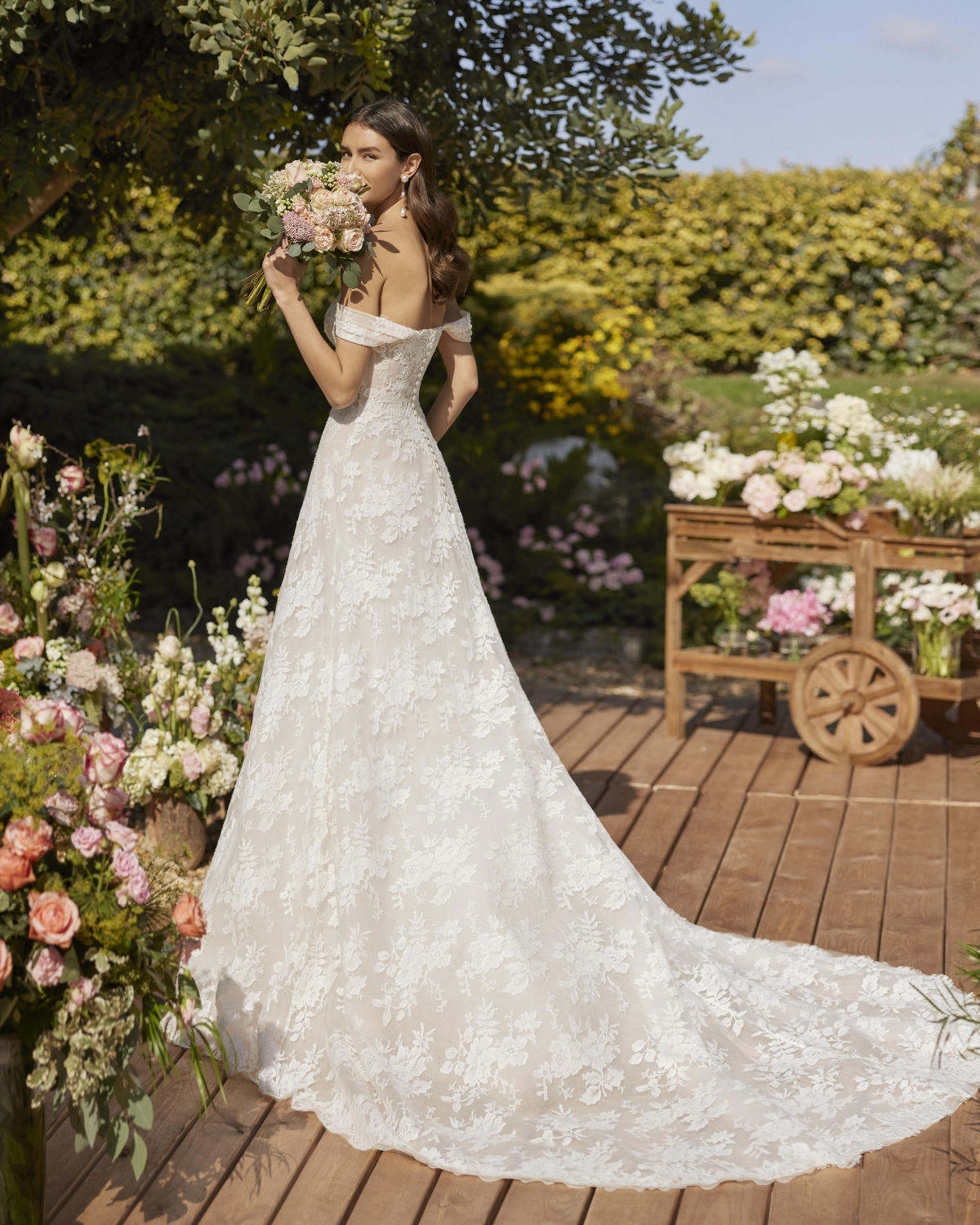  Produto: Cambas, Categoria: Vestidos de Noiva, Ano: 2023, Marca Rosa Clará
