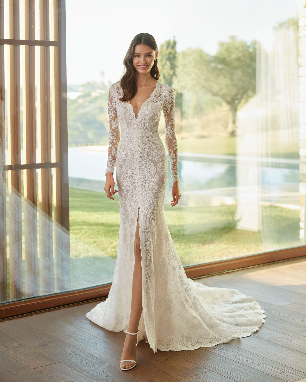  Produto: Isaline, Categoria: Vestidos de Noiva, Ano: 2023, Marca Rosa Clará