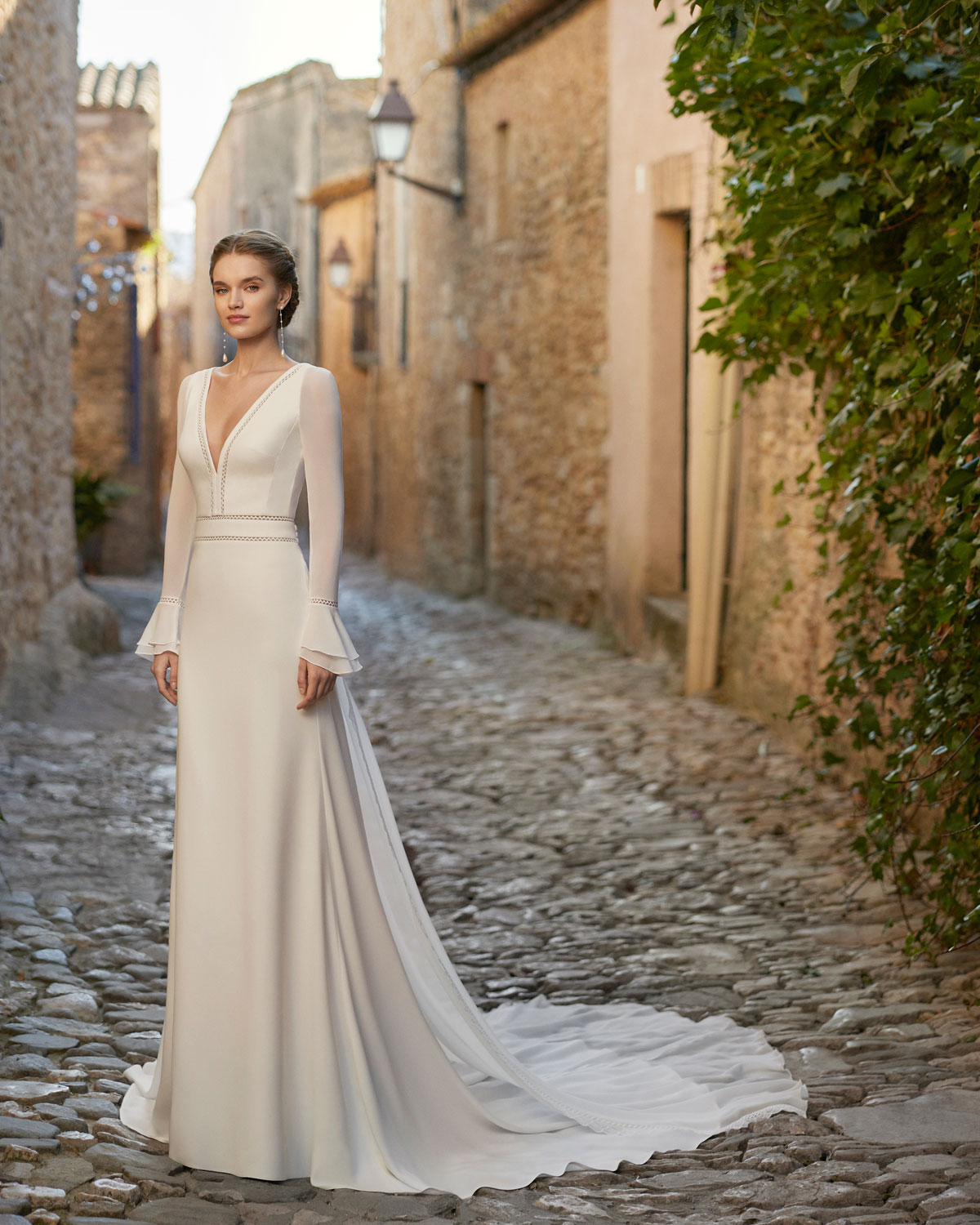  Produto: Ucar, Categoria: Vestidos de Noiva, Ano: 2023, Marca Rosa Clará