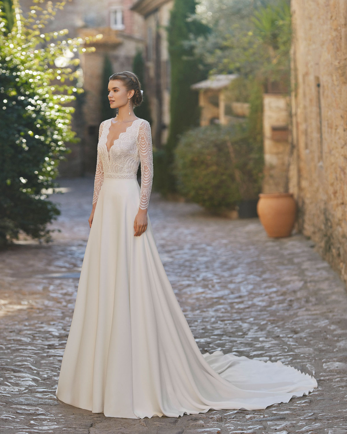  Produto: Usam, Categoria: Vestidos de Noiva, Ano: 2023, Marca Rosa Clará