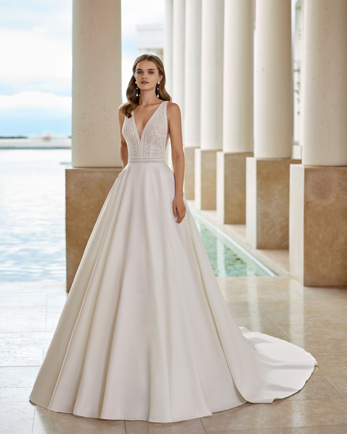  Produto: Vita, Categoria: Vestidos de Noiva, Ano: 2023, Marca Rosa Clará