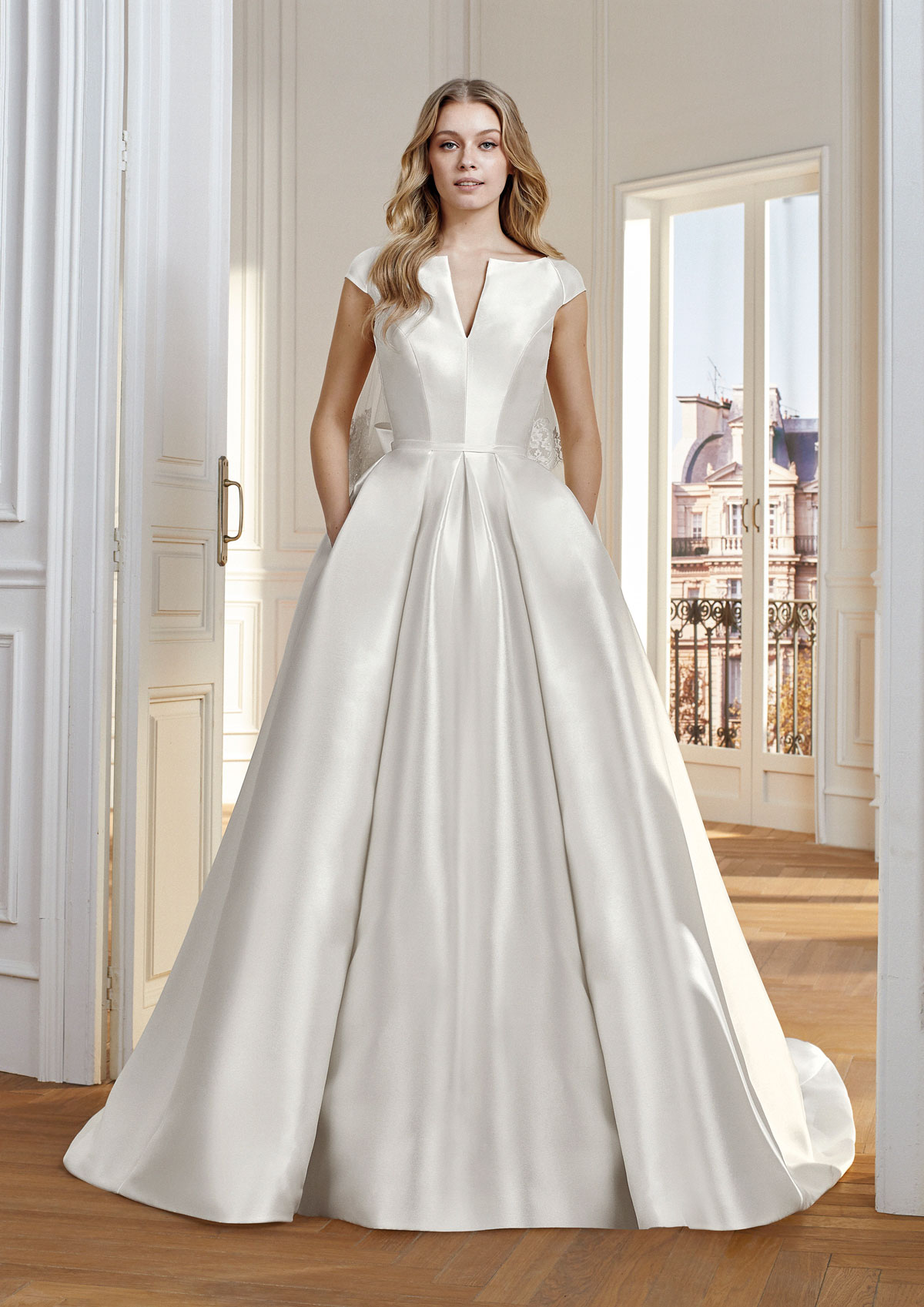  Produto: Salonique, Categoria: Vestidos de Noiva, Ano: 2020, Marca San Patrick