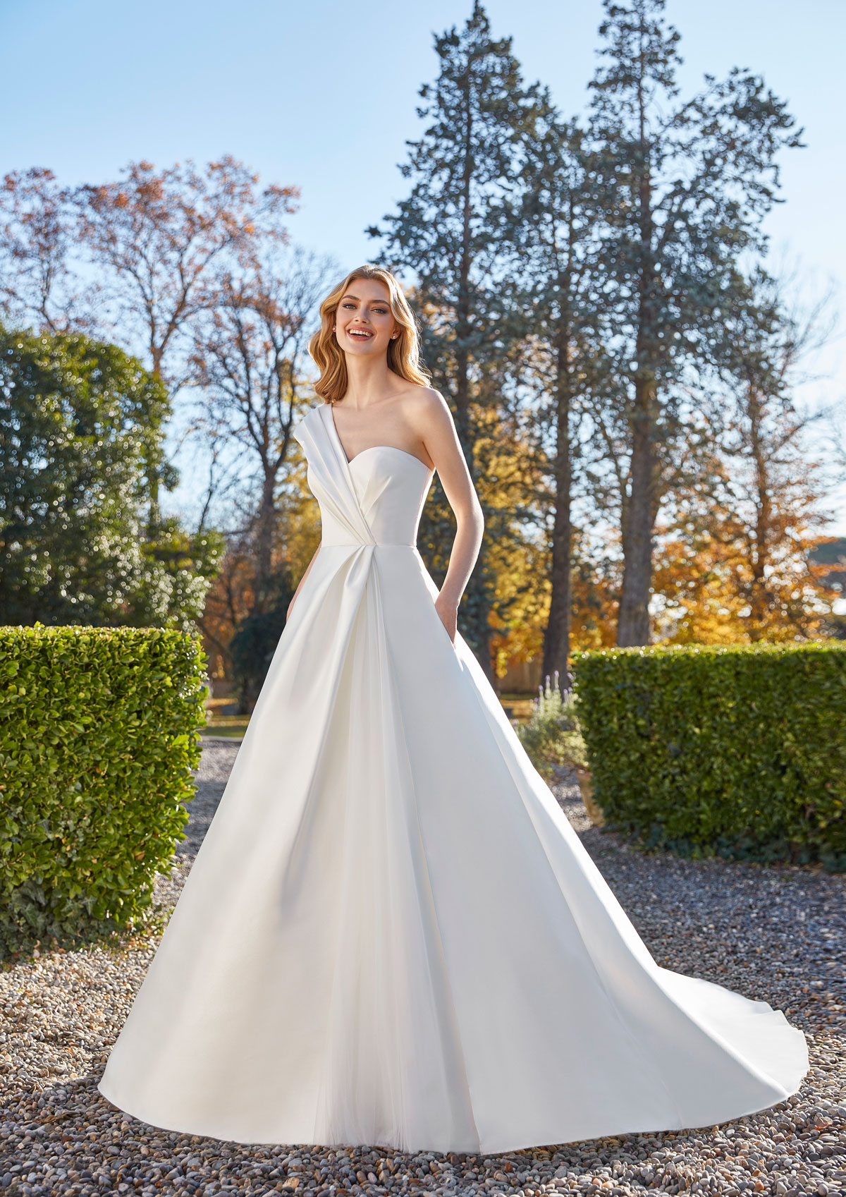  Produto: Spinel, Categoria: Vestidos de Noiva, Ano: 2021, Marca San Patrick