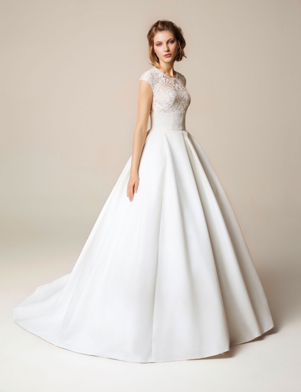  Produto: 907, Categoria: Vestidos de Noiva, Ano: 2019, Marca Jesus Peiro