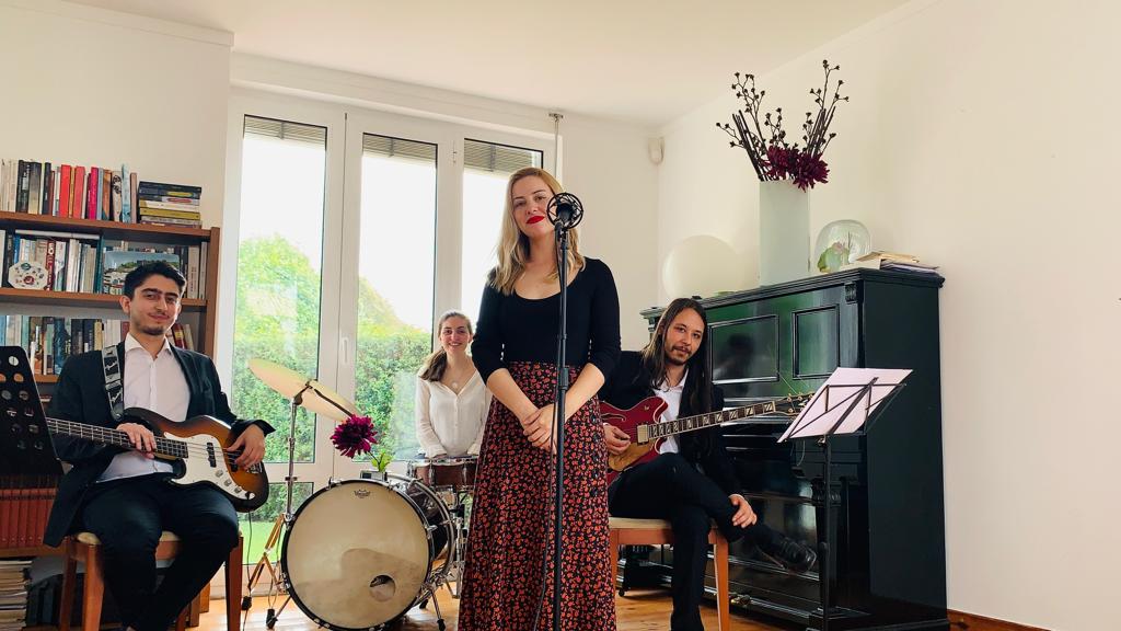 Loja: Inês Góis 4tet - Logotipo